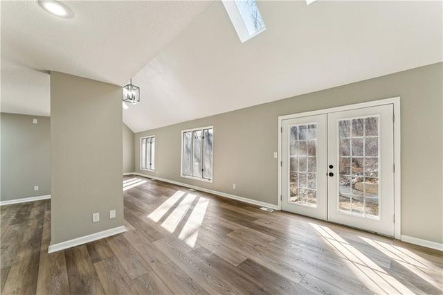 1605 Westwood Drive, Leavenworth, KS 66048