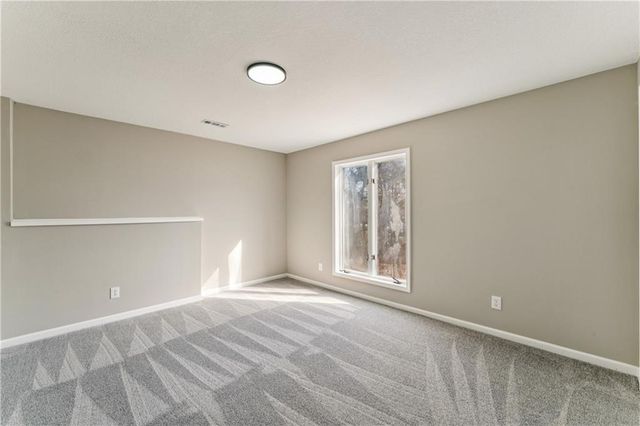 1605 Westwood Drive, Leavenworth, KS 66048