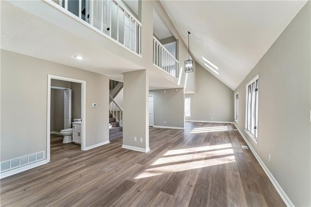 1605 Westwood Drive, Leavenworth, KS 66048