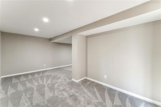 1605 Westwood Drive, Leavenworth, KS 66048