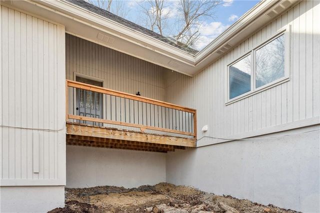 1605 Westwood Drive, Leavenworth, KS 66048