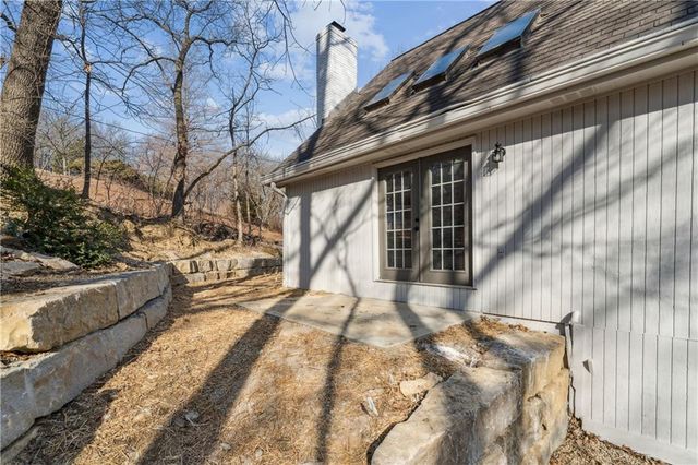 1605 Westwood Drive, Leavenworth, KS 66048