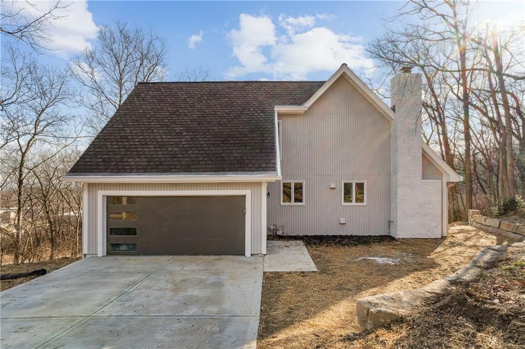 1605 Westwood Drive, Leavenworth, KS 66048