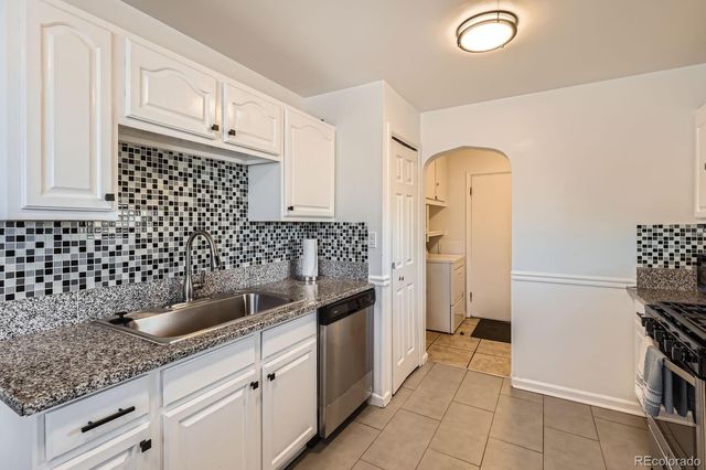 5295 Perry Street, Denver, CO 80212