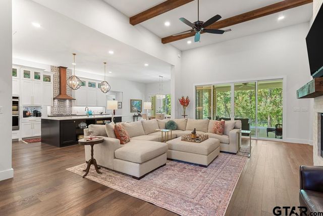 2926 Stewart Way, Tyler, TX 75709