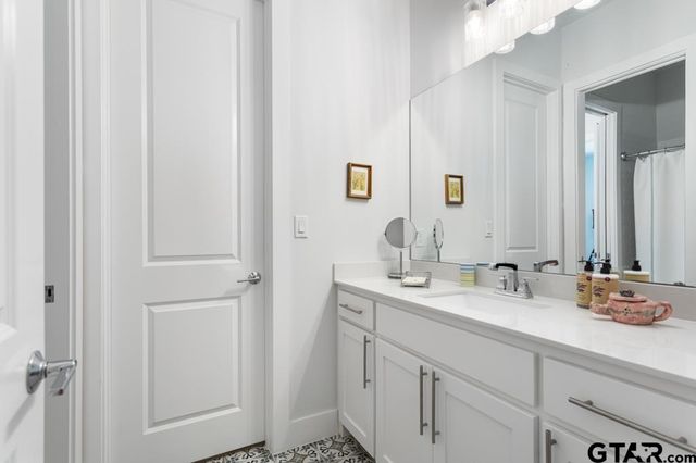 2926 Stewart Way, Tyler, TX 75709