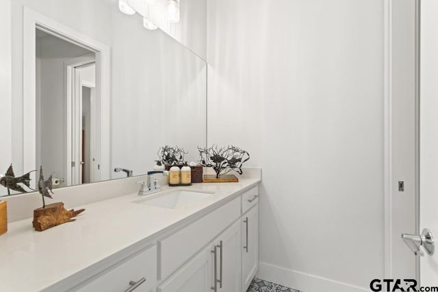 2926 Stewart Way, Tyler, TX 75709