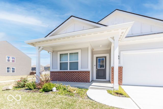 287 Bluestem Lane, New Whiteland, IN 46184