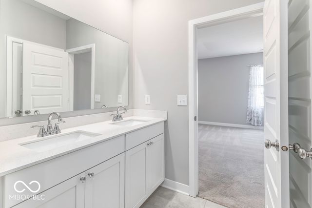 287 Bluestem Lane, New Whiteland, IN 46184