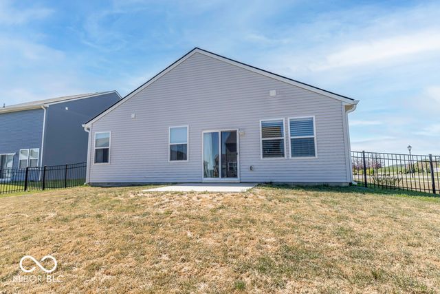 287 Bluestem Lane, New Whiteland, IN 46184