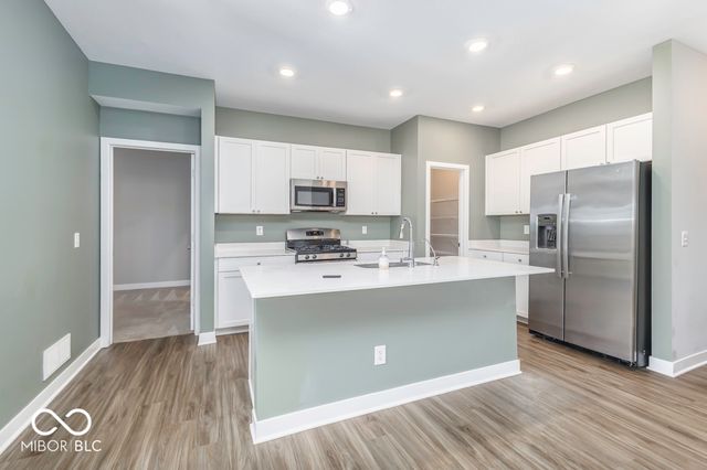 287 Bluestem Lane, New Whiteland, IN 46184