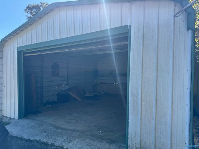 250 Nealhill Rd, Centre, AL 35960