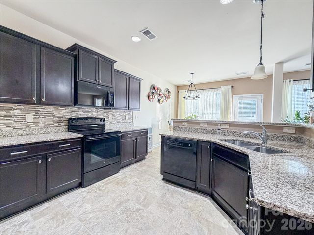 6710 Alderson Drive, Charlotte, NC 28269