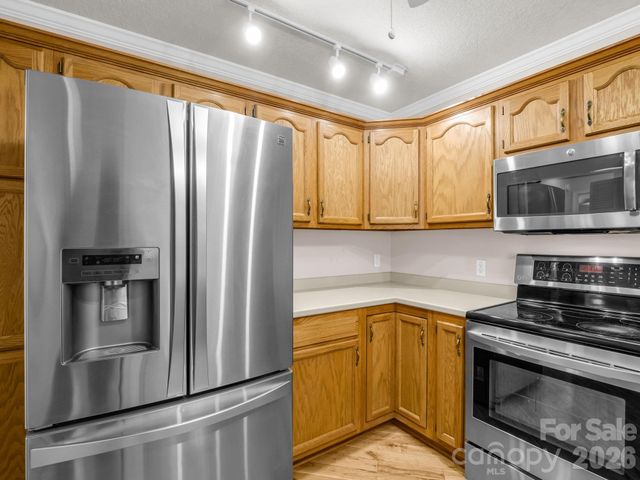 4 Rathfarnham Road 4F, Asheville, NC 28803