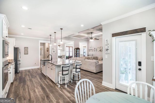 240 Flat Shoal Drive, Bonaire, GA 31005