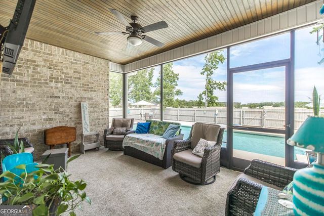 240 Flat Shoal Drive, Bonaire, GA 31005