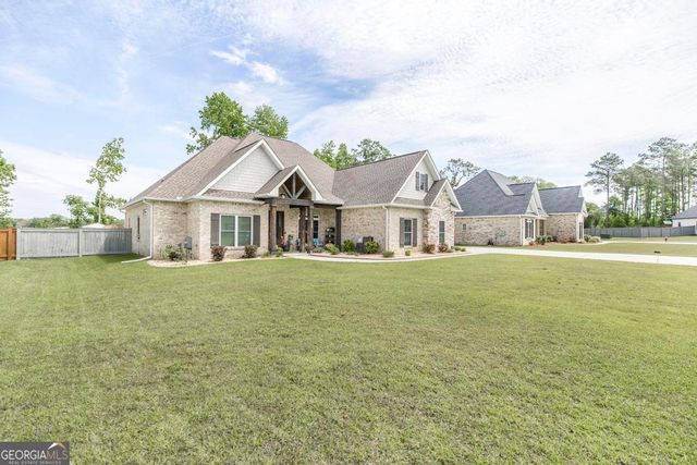 240 Flat Shoal Drive, Bonaire, GA 31005