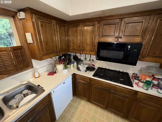 7112 Ne FAIRWAY Ave, Vancouver, WA 98662