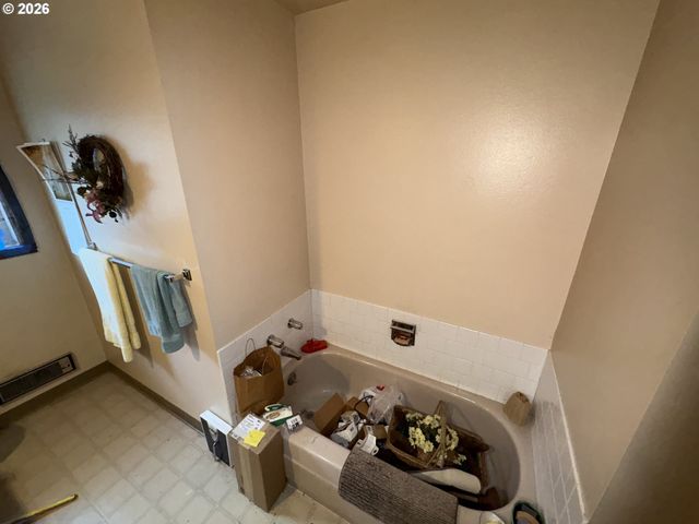 7112 Ne FAIRWAY Ave, Vancouver, WA 98662