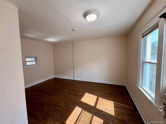 2910 Baisley Avenue, Bronx, NY 10461