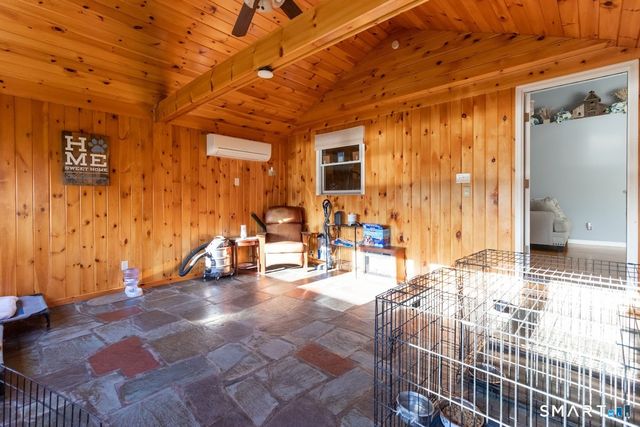 763 North Street, Suffield, CT 06078