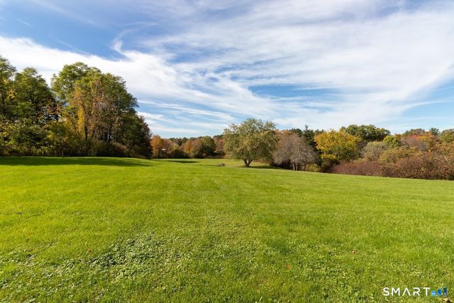 763 North Street, Suffield, CT 06078