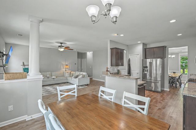 136 Carolina Wren Avenue, Moncks Corner, SC 29461