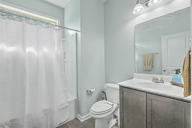 136 Carolina Wren Avenue, Moncks Corner, SC 29461