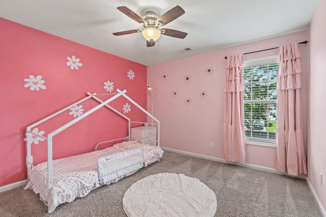 136 Carolina Wren Avenue, Moncks Corner, SC 29461