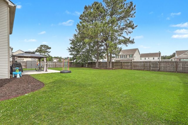 136 Carolina Wren Avenue, Moncks Corner, SC 29461