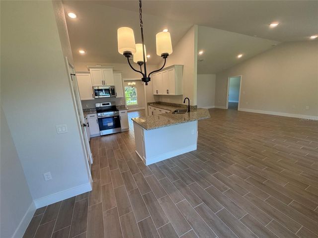 18423 LAMONT AVENUE, Port Charlotte, FL 33948