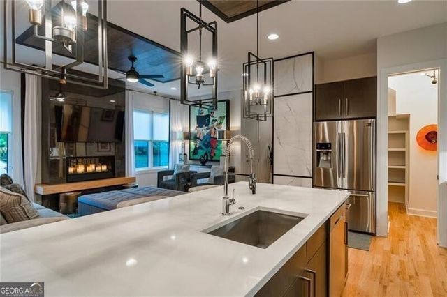 669 East Avenue NE B, Atlanta, GA 30312