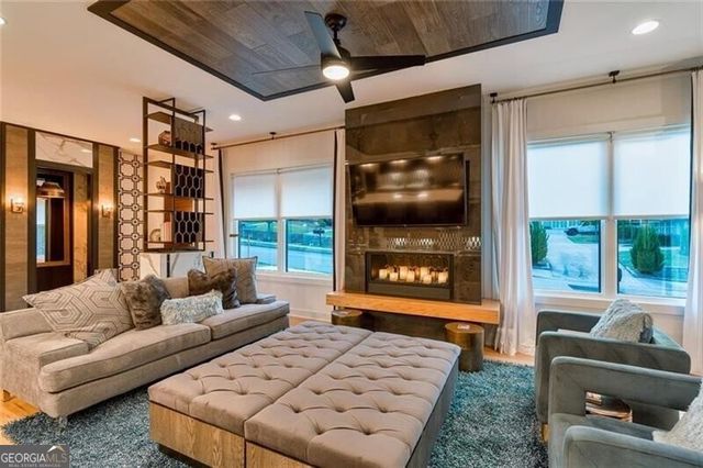 669 East Avenue NE B, Atlanta, GA 30312