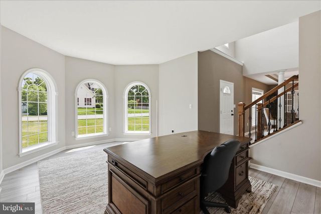 1730 CANDLE LN, York, PA 17404