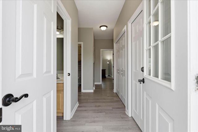 1730 CANDLE LN, York, PA 17404