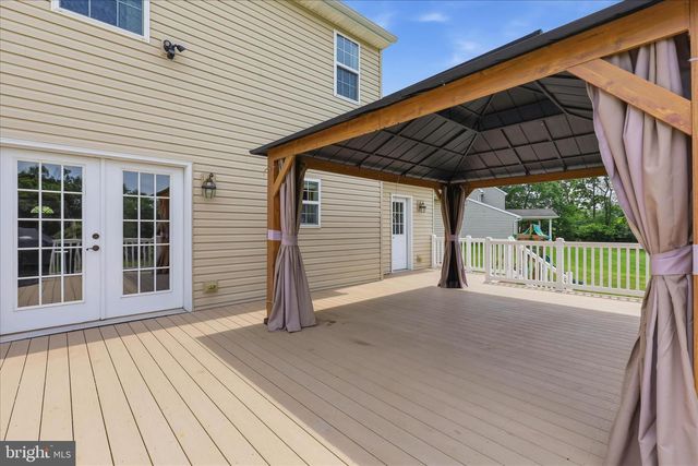 1730 CANDLE LN, York, PA 17404