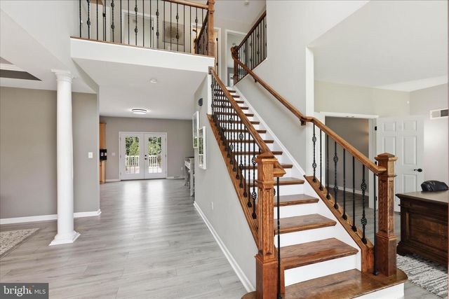 1730 CANDLE LN, York, PA 17404
