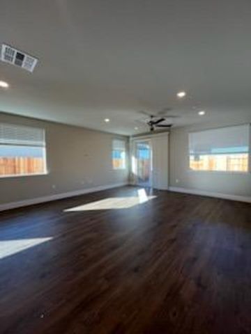 11509 Lagarto Way, Rancho Cordova, CA 95742