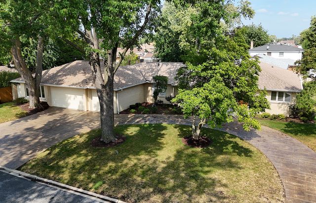 9542 Parkside Avenue, Oak Lawn, IL 60453