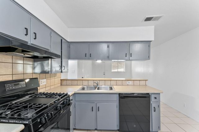 11103 RENEL DR B, Austin, TX 78758