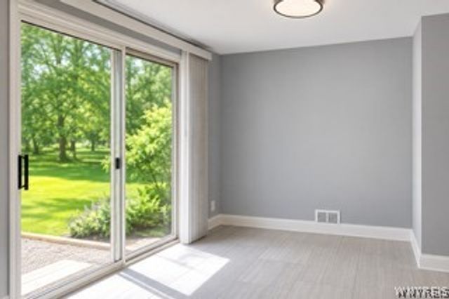 139 Allendale Road, West Seneca, NY 14224