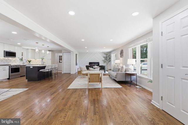 1411 BRIGHTON DAM RD, Brookeville, MD 20833