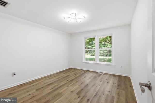 1411 BRIGHTON DAM RD, Brookeville, MD 20833