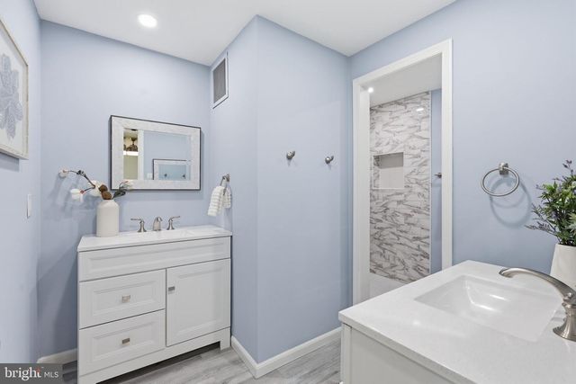 1411 BRIGHTON DAM RD, Brookeville, MD 20833