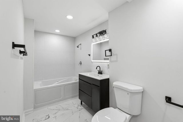 1411 BRIGHTON DAM RD, Brookeville, MD 20833