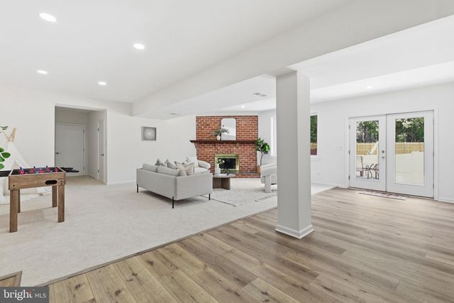 1411 BRIGHTON DAM RD, Brookeville, MD 20833