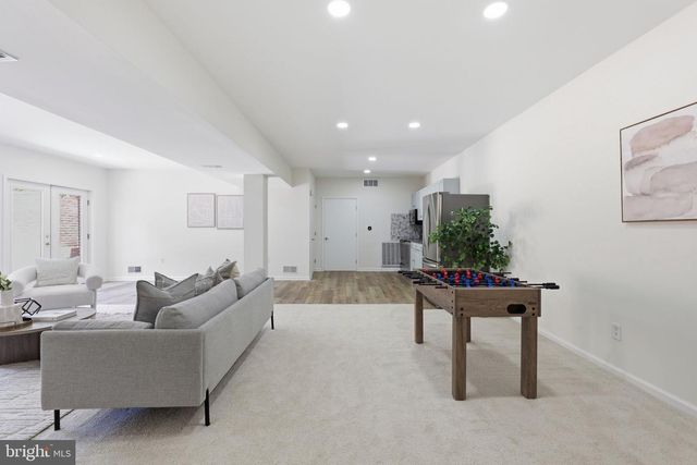 1411 BRIGHTON DAM RD, Brookeville, MD 20833