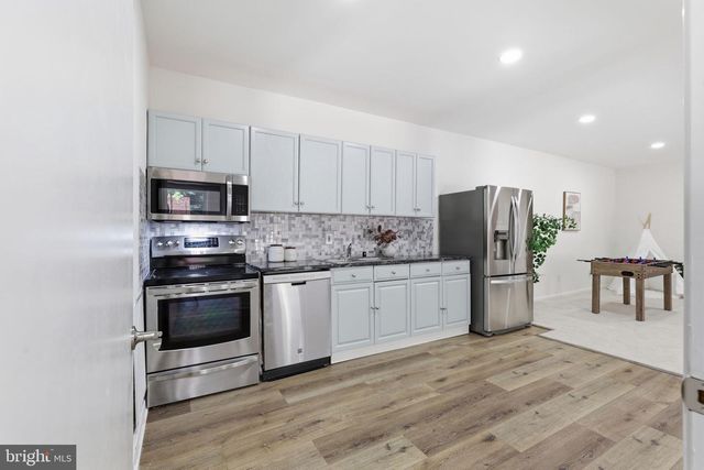 1411 BRIGHTON DAM RD, Brookeville, MD 20833