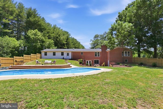 1411 BRIGHTON DAM RD, Brookeville, MD 20833
