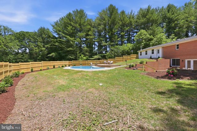 1411 BRIGHTON DAM RD, Brookeville, MD 20833